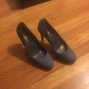 Cold Haan suede pumps. Gray/blue